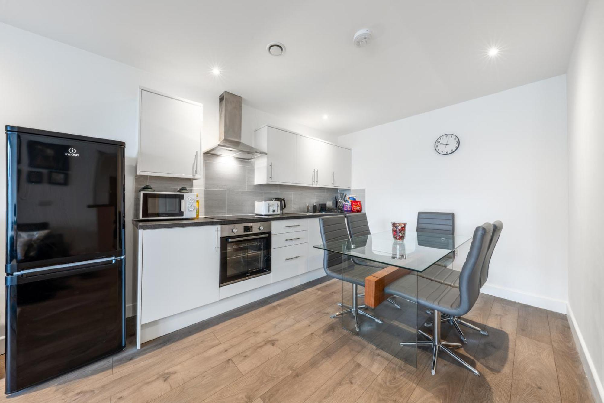 London Edgware Station Apartment Exterior foto