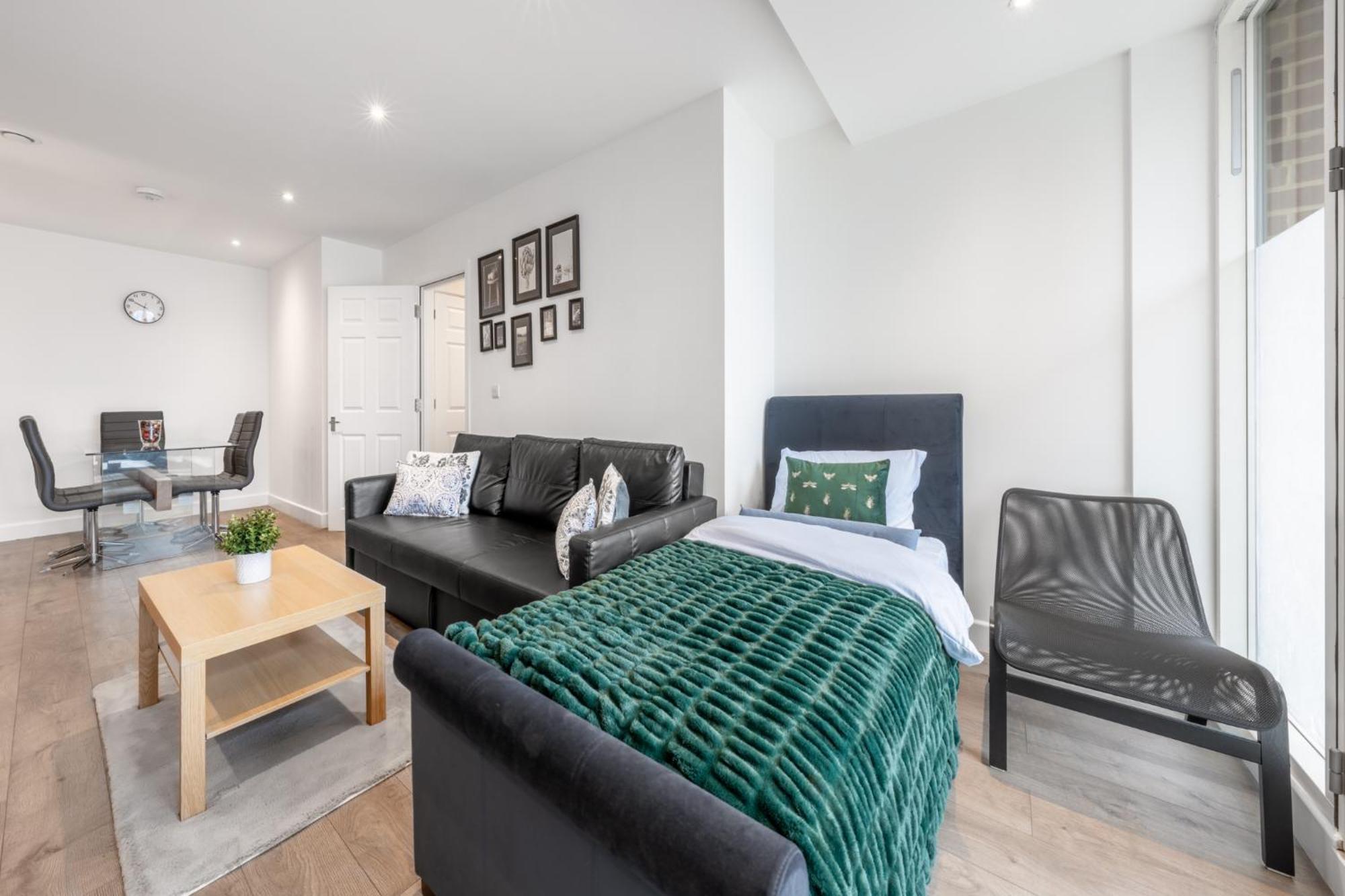 London Edgware Station Apartment Exterior foto