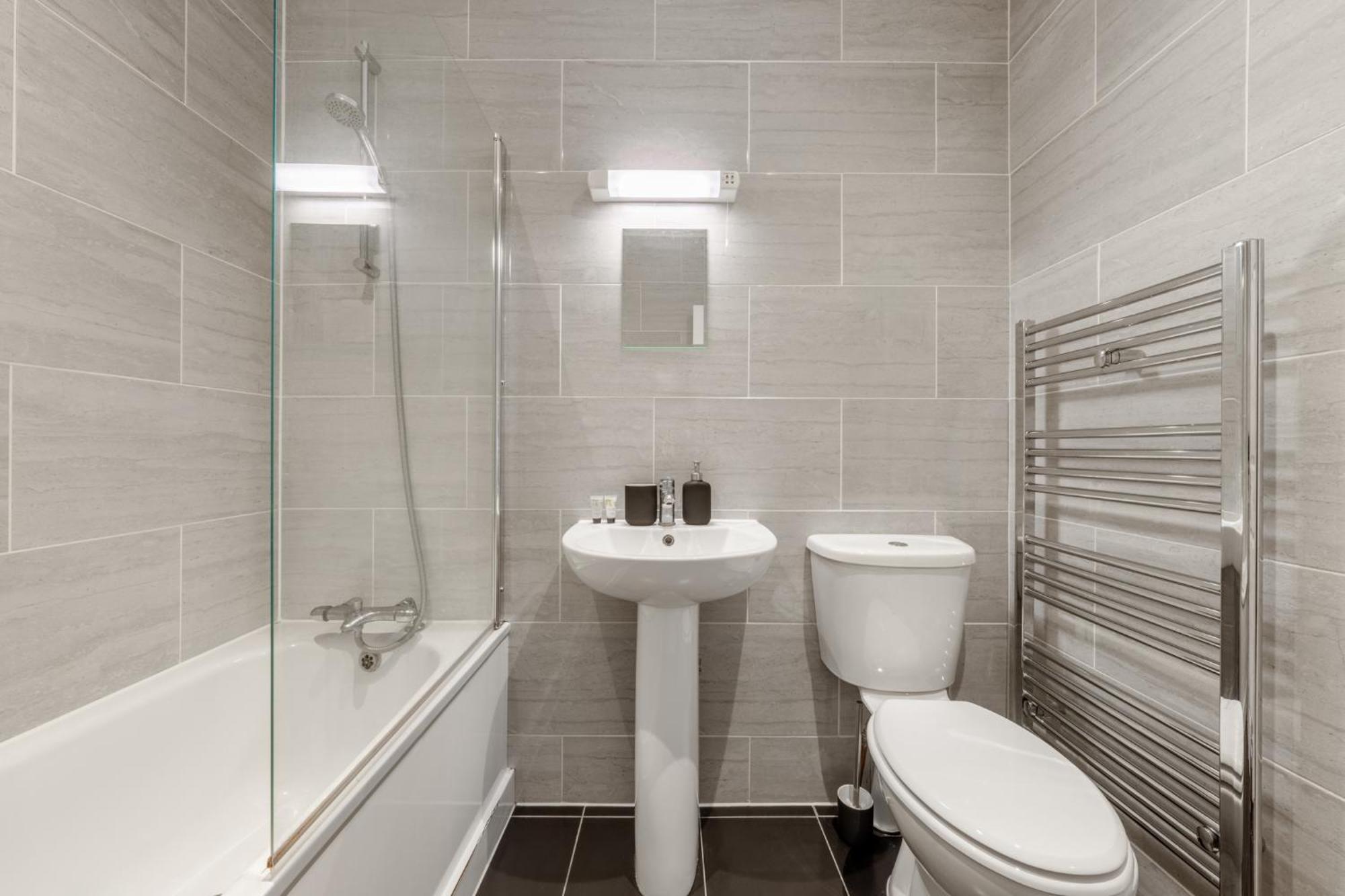 London Edgware Station Apartment Exterior foto