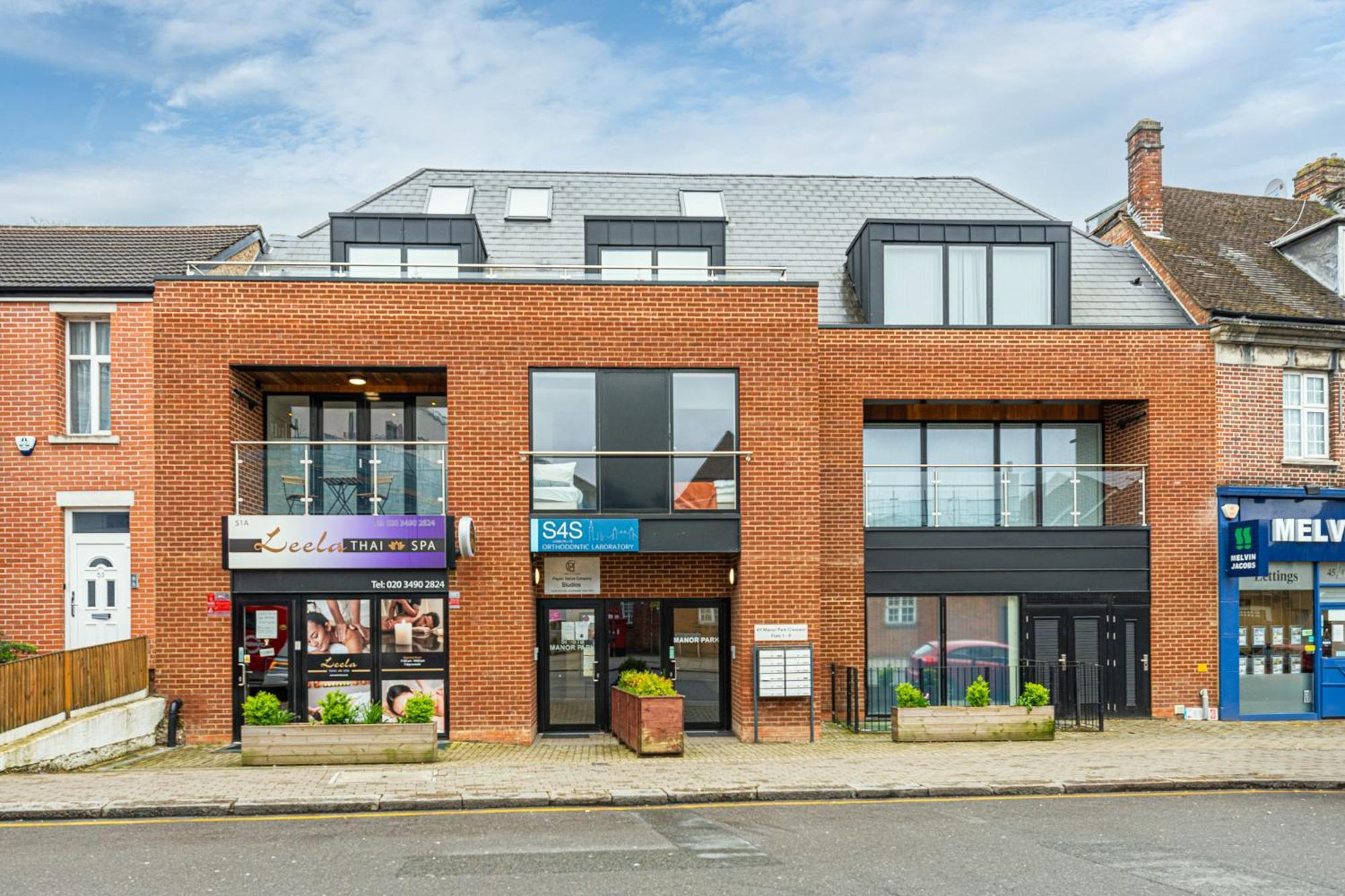 London Edgware Station Apartment Exterior foto